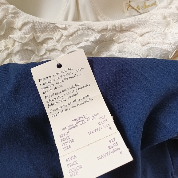 NOS ADORABLE " ELISABETH STEWART SWIMWEAR" RUFFLE! - Picture 15 of 16